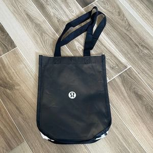 Lululemon Reusable Black and White Tote Bag 11 x 8 inches